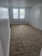 386 E Upsal St, Unit 386 upsal street in Philadelphia, PA - Building Photo - Building Photo