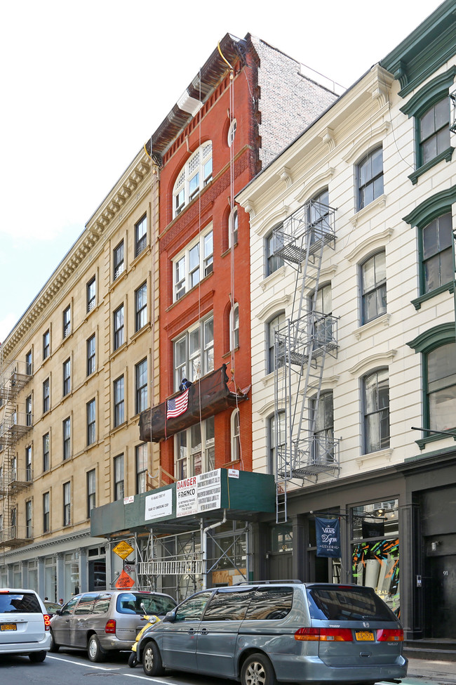 95 Grand St in New York, NY - Building Photo - Building Photo