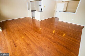1225 Martha Custis Dr, Unit 907 in Alexandria, VA - Building Photo - Building Photo
