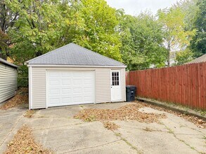 2221 13th St SW in Akron, OH - Building Photo - Building Photo