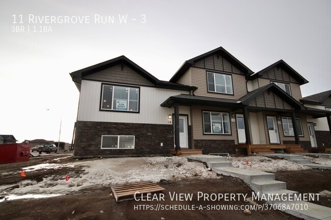 property at 11 Rivergrove Run W