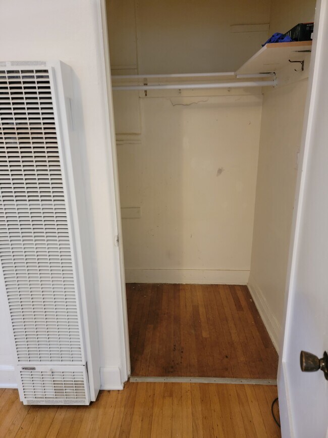 3837 W 27th St, Unit 3837 in Los Angeles, CA - Building Photo - Building Photo