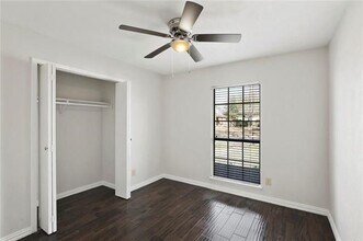 732 Via Barcelona in Mesquite, TX - Building Photo - Building Photo