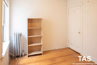 5109 N Winchester Ave, Unit 2 in Chicago, IL - Foto de edificio - Building Photo