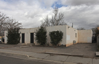 422 Chama St SE in Albuquerque, NM - Building Photo - Building Photo