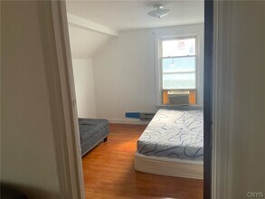 214 1st N St in Syracuse, NY - Building Photo - Building Photo