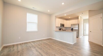 2557 Lamar Dr in Whitestown, IN - Building Photo - Building Photo