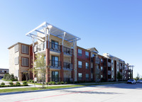 Gateway Cedars Apartments photo'