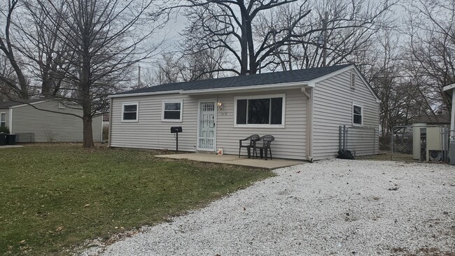 property at 1416 Plaza Pl