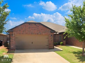 18123 Manera Wy in Edmond, OK - Foto de edificio - Building Photo