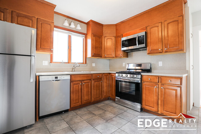 property at 31 Montfern Ave