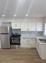 5040 N 18th Ave in Phoenix, AZ - Building Photo