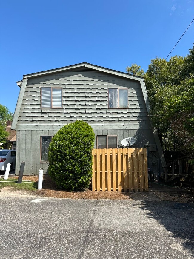 property at 255 B E Glenn Ave