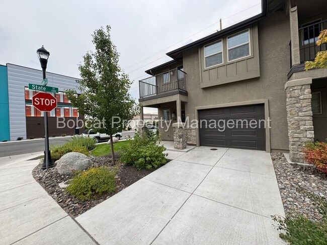 1399 Handelin Rd