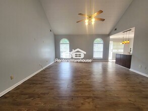 199 Solomon Dr in Ellenwood, GA - Building Photo - Building Photo
