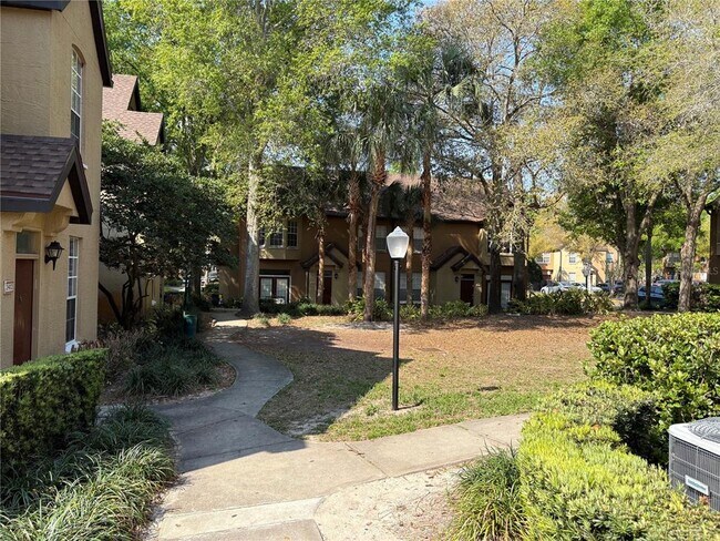 6408 Raleigh St in Orlando, FL - Building Photo - Building Photo