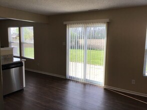 9551 W Stargazer Dr in Pendleton, IN - Building Photo - Building Photo