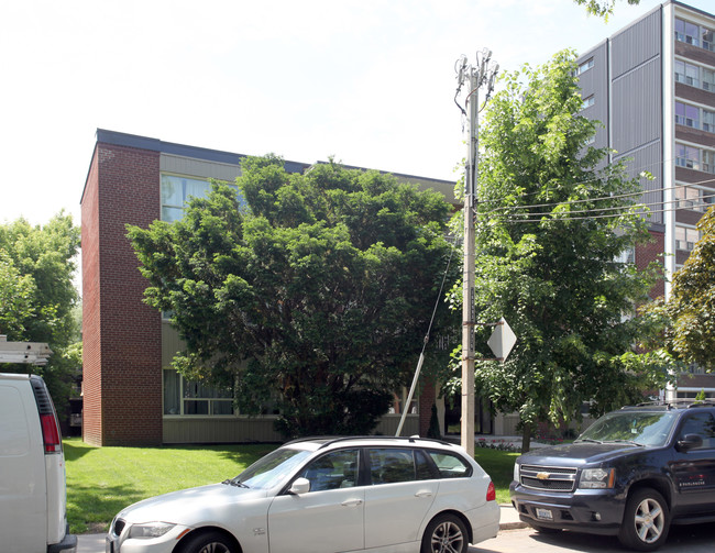 375 Merton St in Toronto, ON - Building Photo - Building Photo