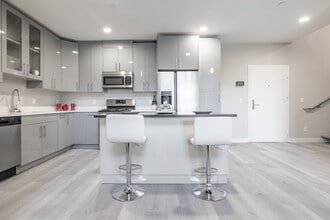 Taj Estates of Franklin in Franklin, MA - Building Photo - Interior Photo