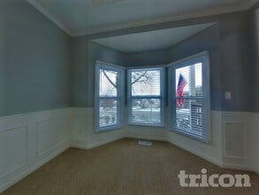 302 E 123rd Terrace in Kansas City, MO - Foto de edificio - Building Photo