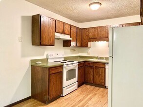 1628 E 16th St in Loveland, CO - Building Photo - Building Photo