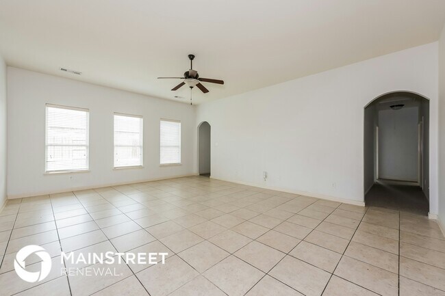 601 Shady Meadow Ln in Glenn Heights, TX - Building Photo - Building Photo