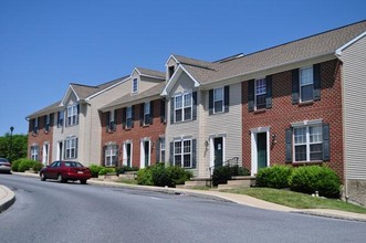 Mill Creek Manor in Lancaster, PA - Building Photo - Building Photo