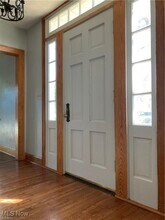 227 Crescent Dr in Akron, OH - Foto de edificio - Building Photo