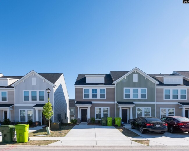property at 221 Bluewing Dr