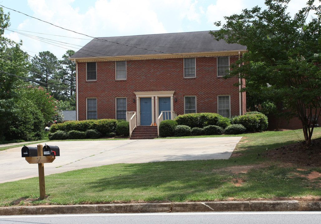 Sturdivant Apartments in Norcross, GA - Foto de edificio