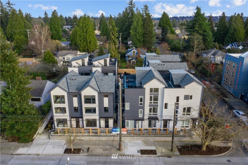 10712A Greenwood Ave N in Seattle, WA - Building Photo