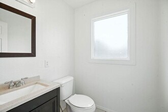 5123 38th St in Lubbock, TX - Building Photo - Building Photo