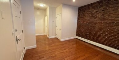 349 Sumner St, Unit #1 in Boston, MA - Foto de edificio - Building Photo