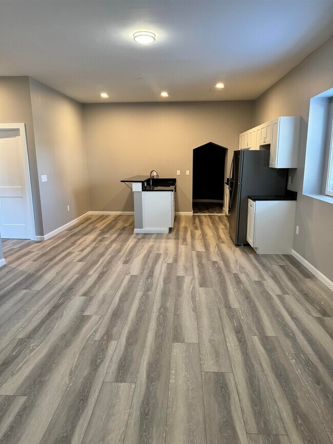 45 Monarch Wy in Portsmouth, NH - Building Photo - Building Photo