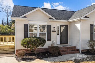 1902 Baxter St in Charlotte, NC - Building Photo - Building Photo