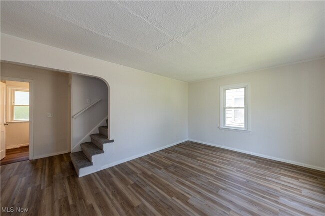 21304 Watson Rd in Maple Heights, OH - Building Photo - Building Photo
