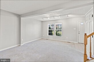 5030 Finsbury Rd in Rosedale, MD - Building Photo - Building Photo