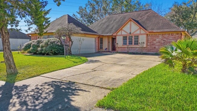 1006 Bolton Dr in Missouri City, TX - Building Photo - Building Photo