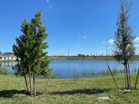 3868 Treasure Oak Wy in Ft. Myers, FL - Building Photo