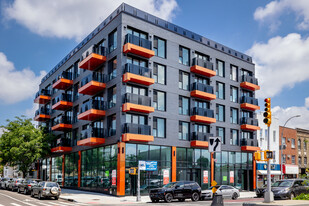 10107 Northern Blvd in Corona, NY - Building Photo