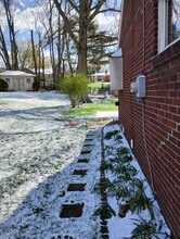 5509 California Ave in Bethel Park, PA - Building Photo - Building Photo