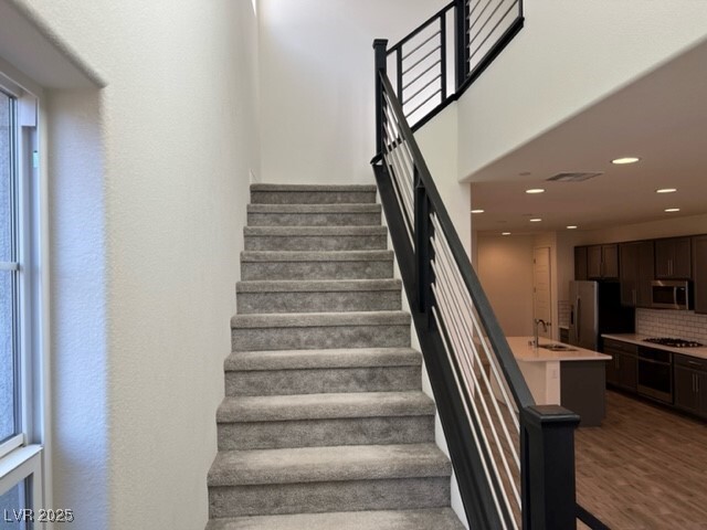 property at 76 Kimberlite Dr
