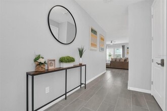 2131 Derwent Dr in Davenport, FL - Building Photo - Building Photo