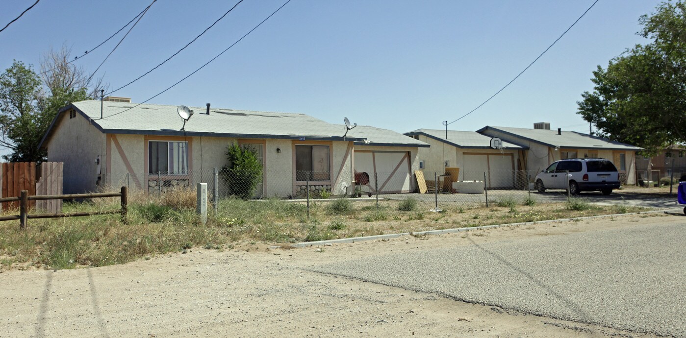 11450 Brockman Ave in Adelanto, CA - Building Photo