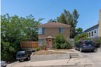 76 W Apricot Ave in Salt Lake City, UT - Building Photo - Building Photo