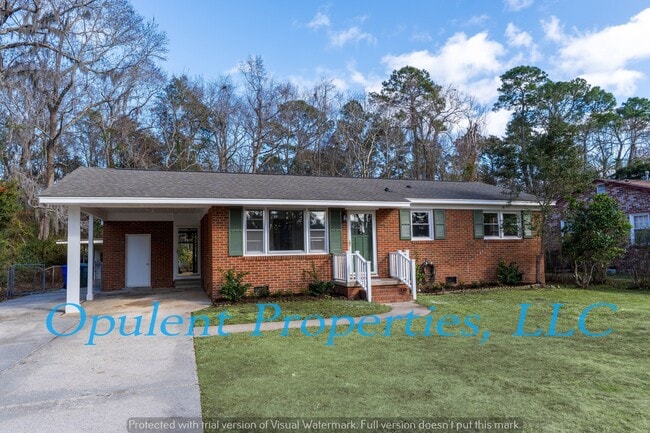 property at 834 Savage Rd