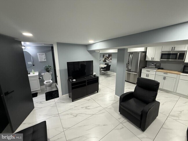 7022 Highbridge Rd in Bowie, MD - Building Photo - Building Photo