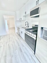 1600 Chestnut Ave in Long Beach, CA - Building Photo - Building Photo