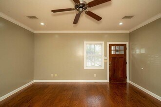 121 Bragg Ave in Auburn, AL - Building Photo - Building Photo