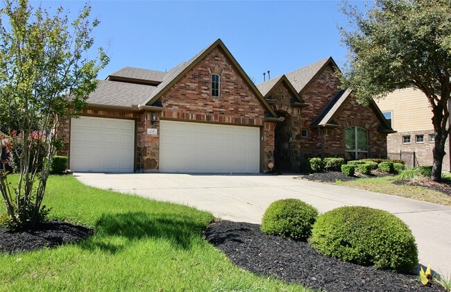property at 179 Hearthshire Cir